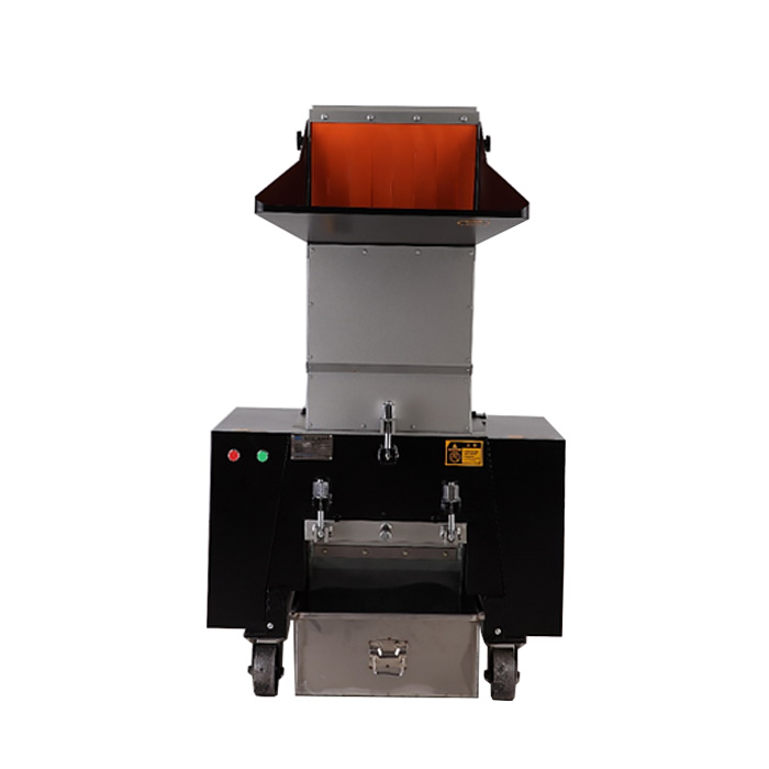 Роторная дробилка с каскадным расположением ножей QL400