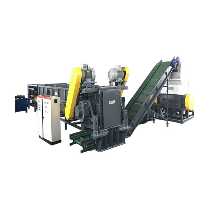 Одновальный шредер горизонтального действия для труб ПНД CWT1000