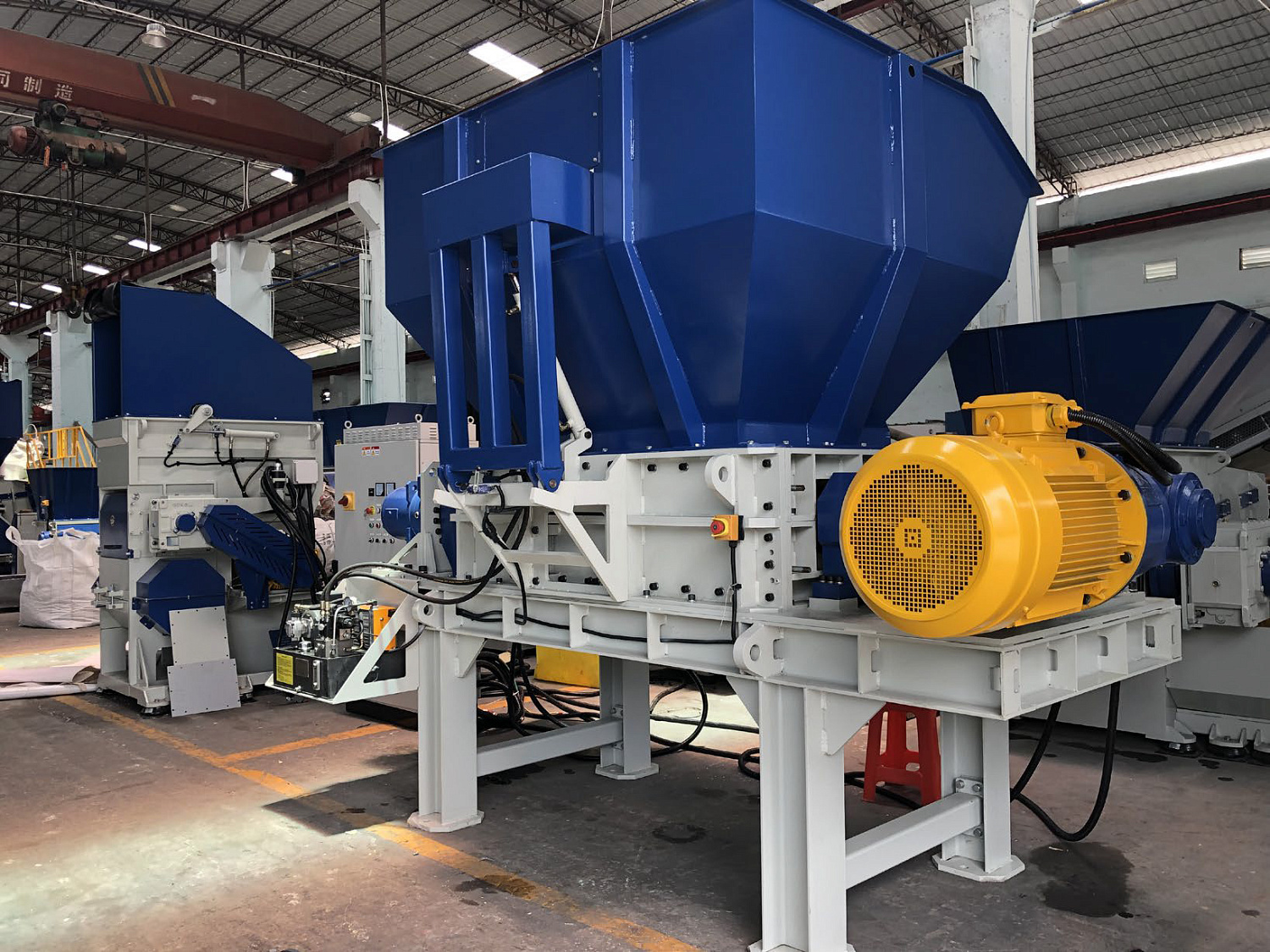 Шредер двухвальный DL5150